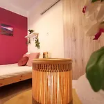 Апартаменты Seaside Bliss Айя-Триас