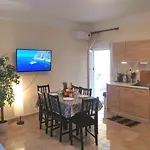 Seaside Bliss Апартаменты